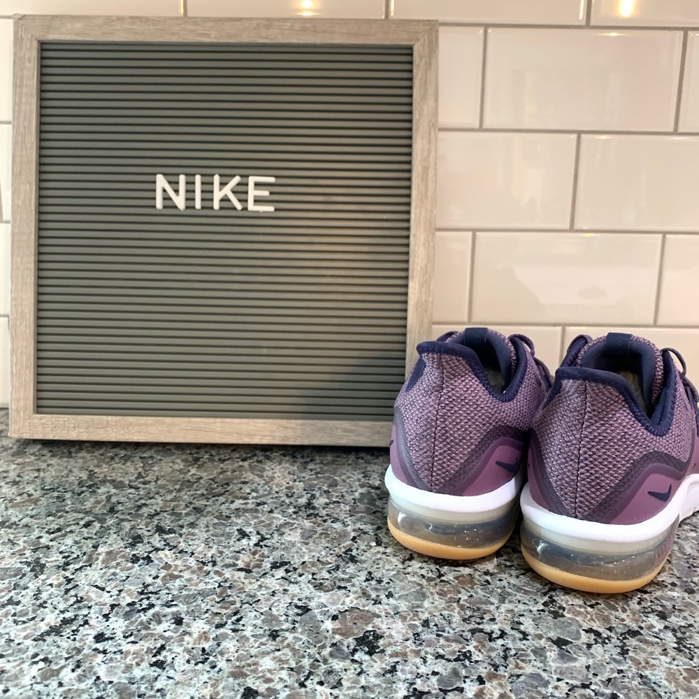 Nike Women’s Air Max Sequent 3 Violet Dust Size 7 - Picture 5 of 6